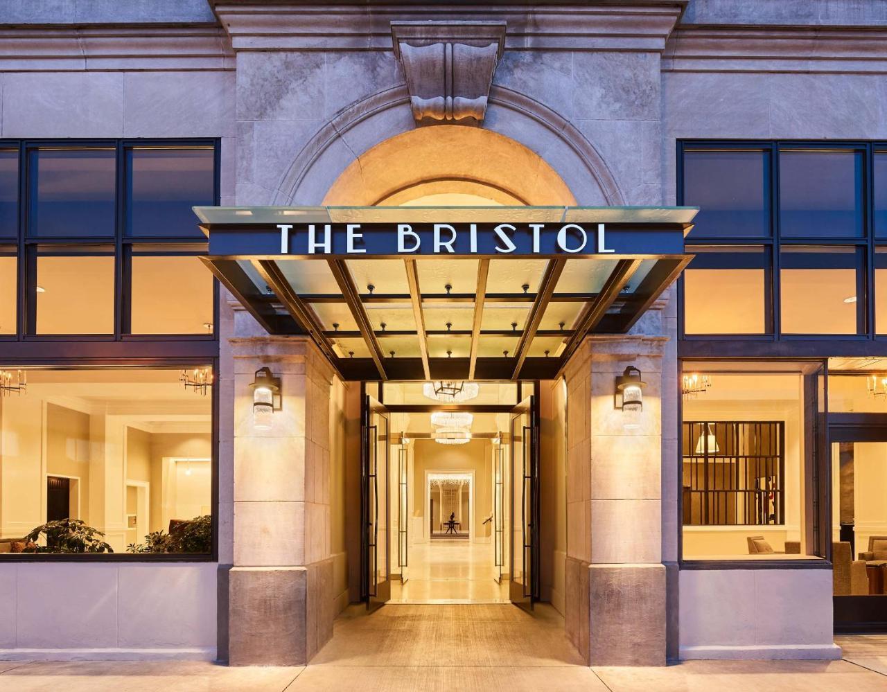 The Bristol Hotel 外观 照片